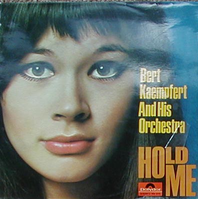Albumcover Bert Kaempfert - Hold Me