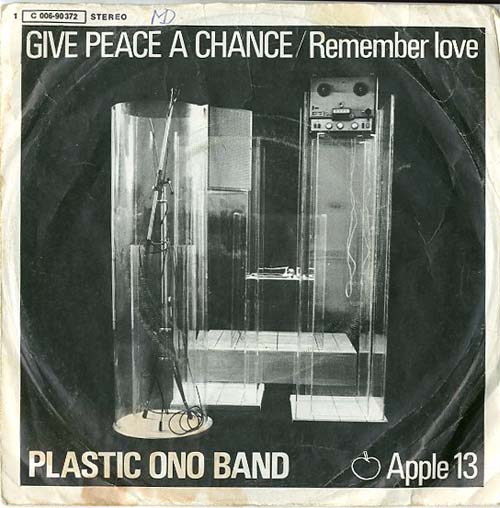 Albumcover John Lennon und Yoko Ono (Plastic Ono Band) - Give Peace A Chance / Remember Love