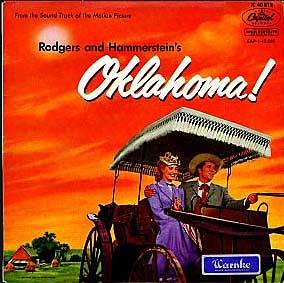 Albumcover Oklahoma - EP From the Soundtrack of the Motion Picture, mit Gordon McRae, Gloria Grahame u.a.Vier Titel: Oklahoma, People Will Say, Oh What A Beautiful Mornin,