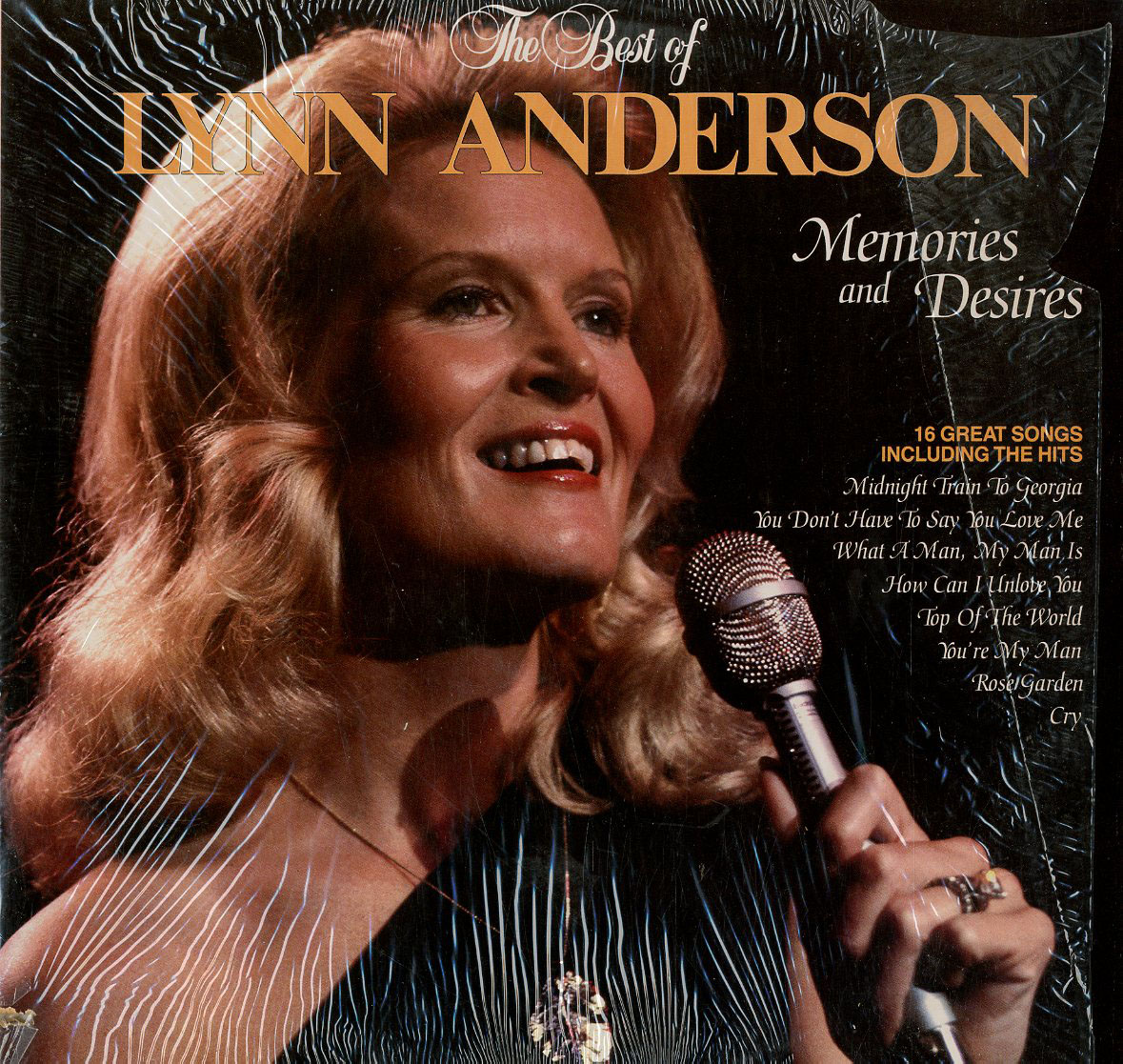 Albumcover Lynn Anderson - Memories And Desires -The Best Of Lynn Anderson