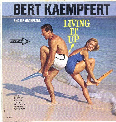 Albumcover Bert Kaempfert - Living It Up
