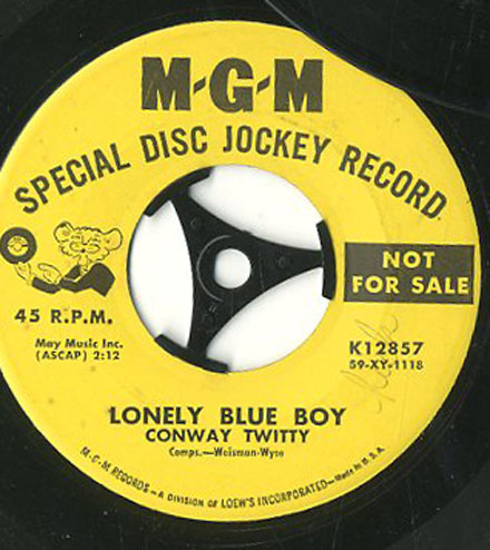 Albumcover Conway Twitty - Lonely Blue Boy / Star Spangled Heaven